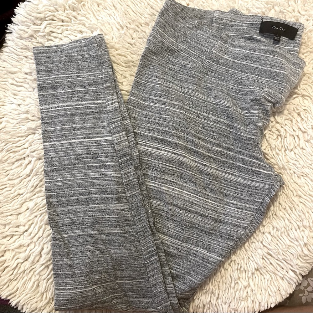 Aritzia Talula Heather Grey Leggings